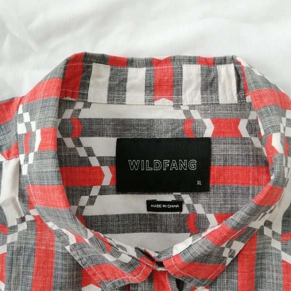 Wildfang Woman's Essential Short Sleeve Button Up Red Gray White Geometric XL - Picture 11 of 16